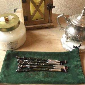 Harry Potter Wands makeup brushes set  (original)